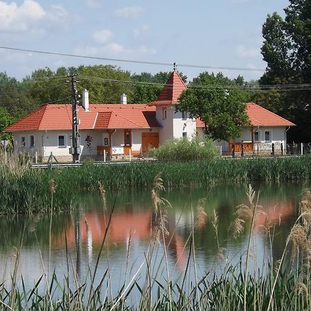 Ferienwohnung Nagybajcsi Koertefa Vendeghaz Exterior foto