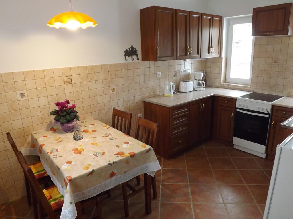 Ferienwohnung Nagybajcsi Koertefa Vendeghaz Zimmer foto
