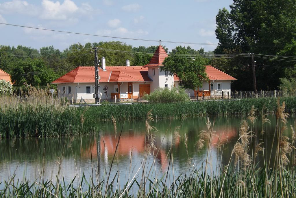 Ferienwohnung Nagybajcsi Koertefa Vendeghaz Exterior foto